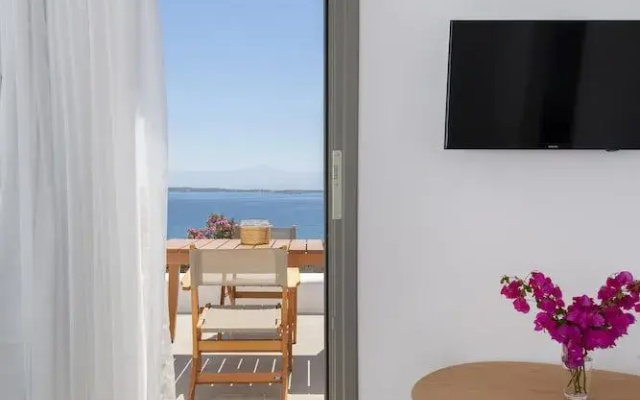 Kymo Luxury Suites