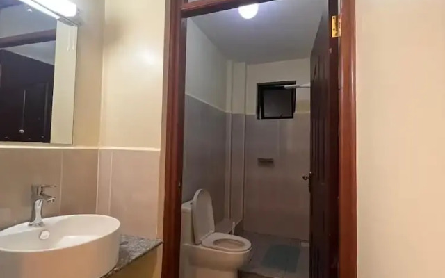 Lux Suites Kipande Family Apartments