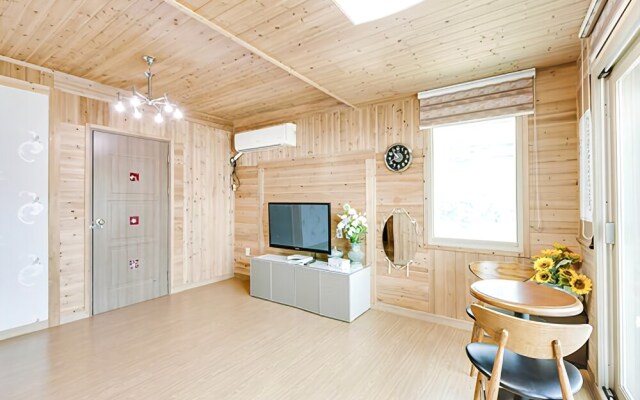 Gapyeong Flower Road Pension