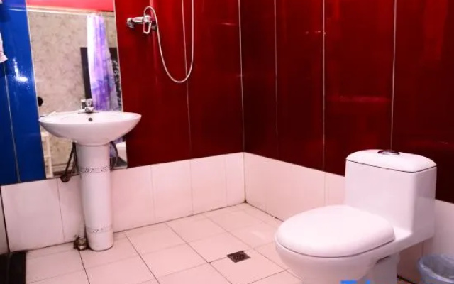 Brother Hotel (Harbin Hadong Station Subway Station) – Bathroom – Harbin