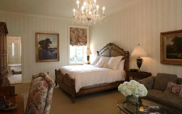 Oheka Castle Hotel & Estate