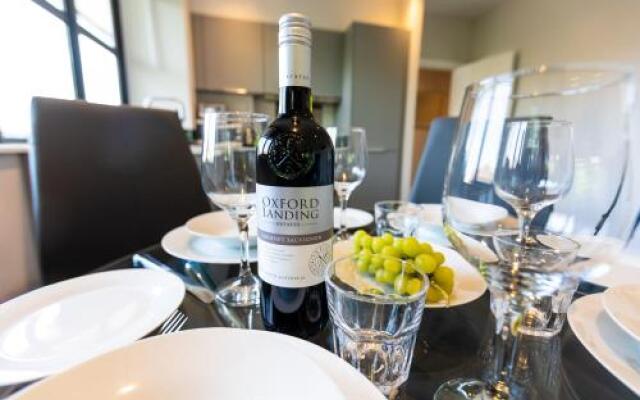 Watford Apartments Century House Self Contained Units