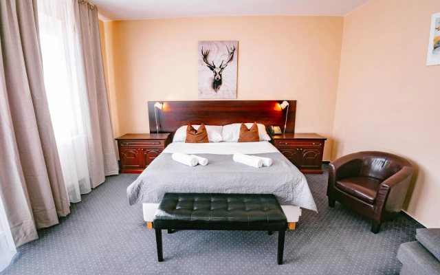 Greenwood Hotel