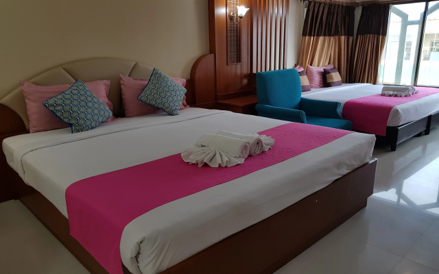 PoonSook Resident Hotel
