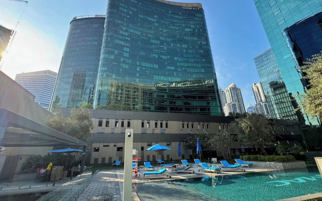 Business Bay - Reva Residences 706