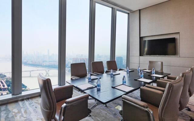 InterContinental Guangzhou Exhibition Center by IHG