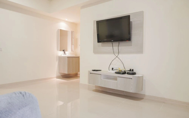 Nice And Cozy 2Br At Meikarta Apartment