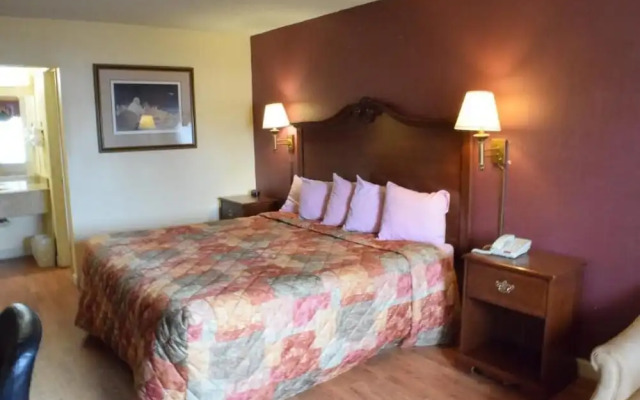 Delux Inn