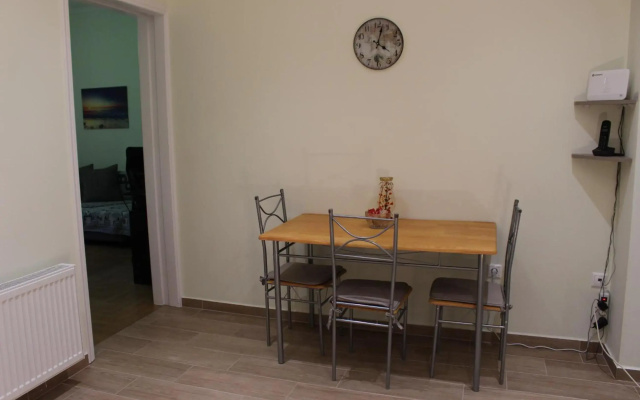 Comfortable apartment in the center of Athens