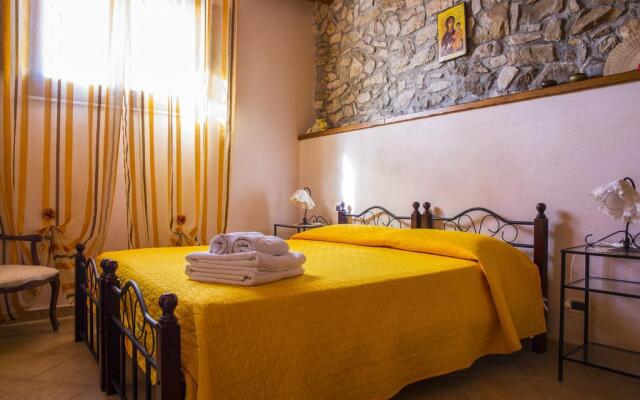 Casa Vacanze Caccamo Santa Lucia