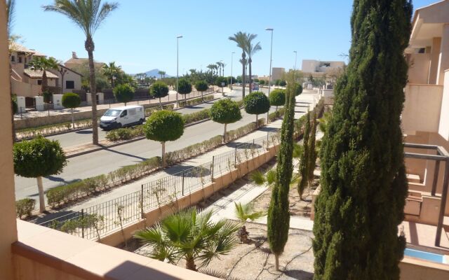 Ona Hacienda del Alamo Apartments