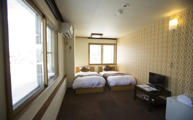 Nomad Hakuba