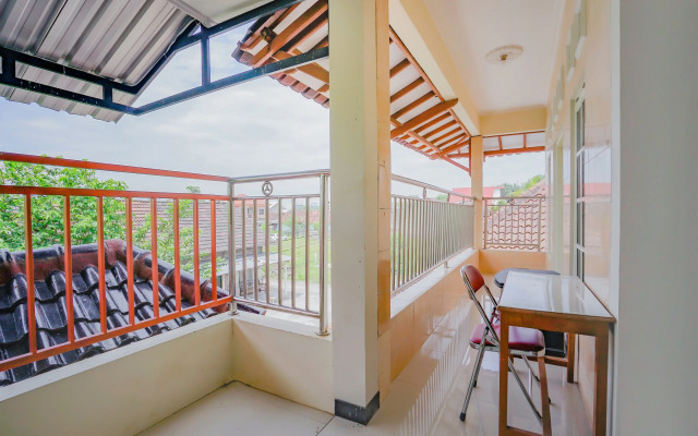 Super OYO 90210 Kenari House Syariah