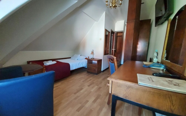 Kadyny Folwark Hotel & Spa