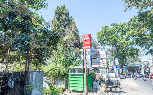 Oyo 1042 Jarrdin By Olive