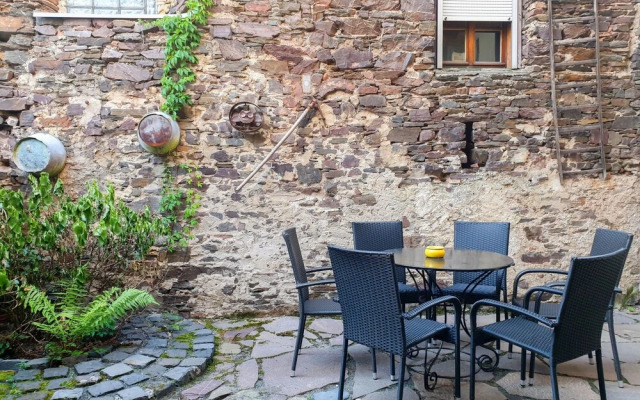 Eulenhaus Ediger-eller