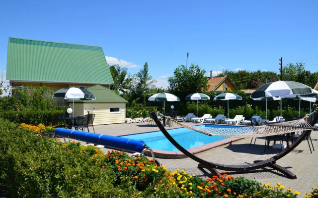 Верхнелебяжье Рыбный курорт