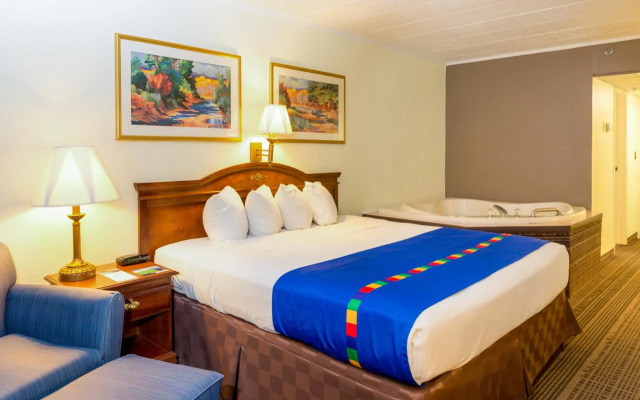 Park Inn by Radisson Sharon
