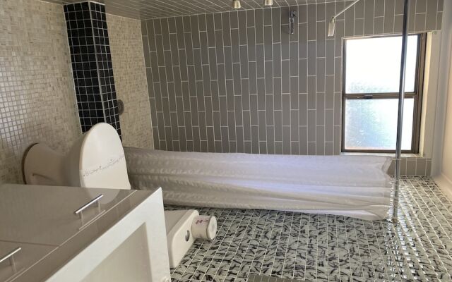 Snow Gate Motel and Apartments