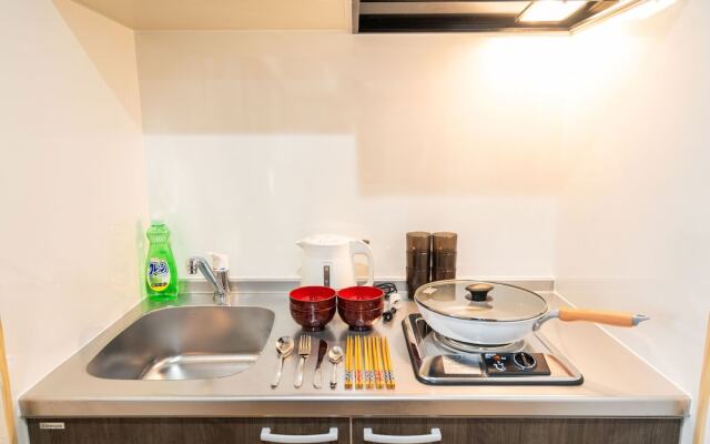 ZAITO Tokyo Oshiage Economy Inn