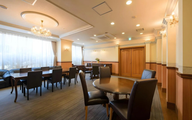 Pacific Hotel Shiroishi