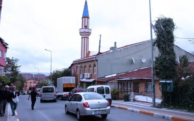 Rengarenk Hostel & Pension