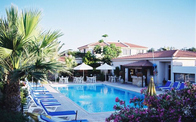 Tavros Hotel Apartments