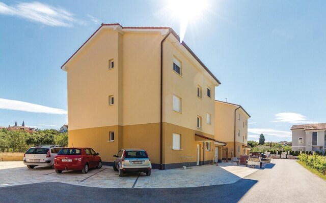 Beautiful Home in Medulin With Wifi and 3 Bedrooms