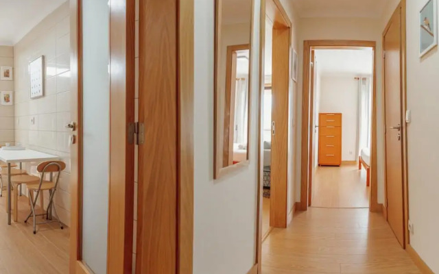 Bright Apartment by Homing