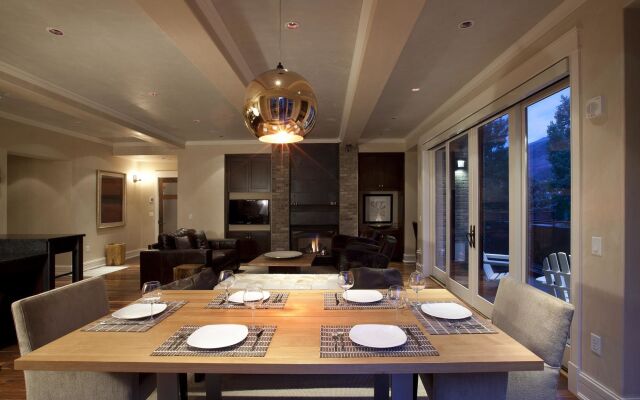 The Auberge Residences at Element 52