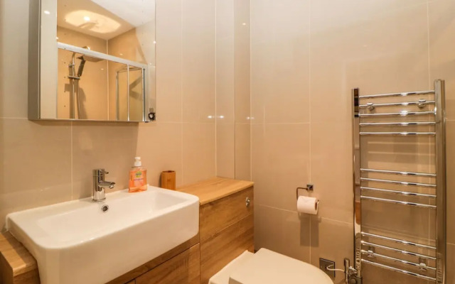 Apartment 4 10 Somers Court
