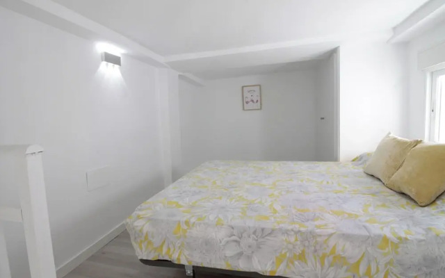 Apartamento con 2 camas de Matrimonio, A/C y WiFi SANB1