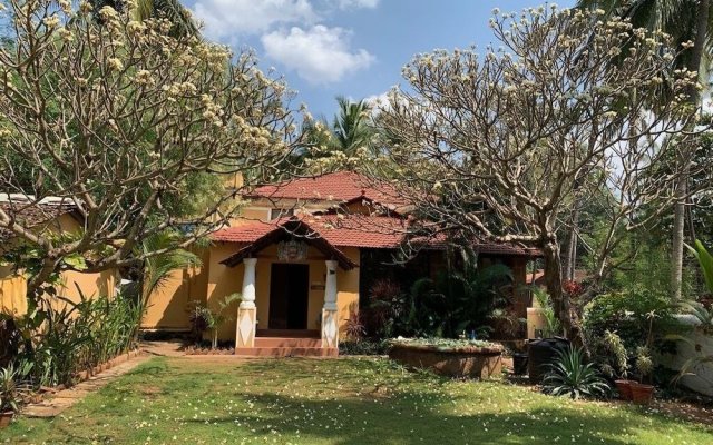 Casa Candolim Beach Front