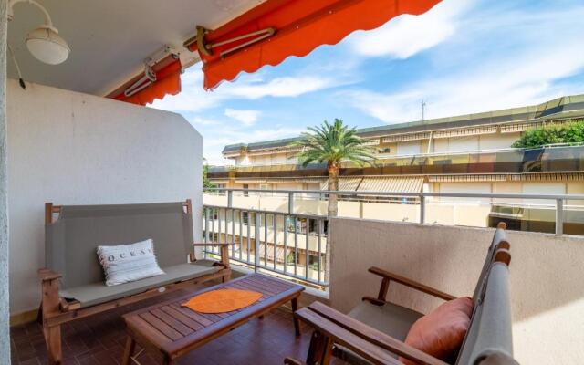 Grand T3 Juan les Pins, 2 balcons, proche plage