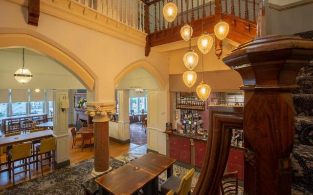 Woodthorpe Hotel