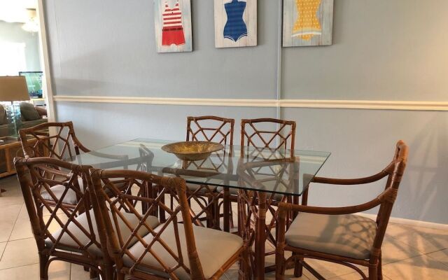 Sanibel Siesta on the Beach Unit 606 2 Bedrooms 2 Bathrooms Condo