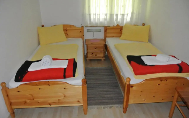 Haus Pock Apartments