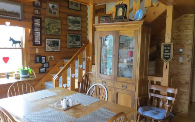 Bed & Breakfast at Chesley Lake
