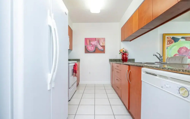 Miami Brickell unit Balcony Pool 1 pkg