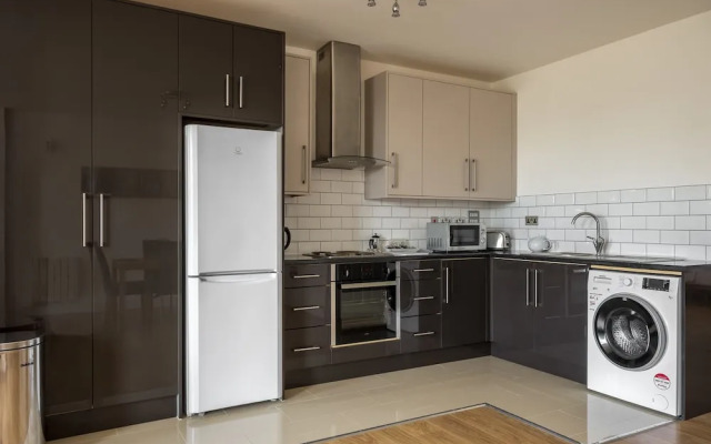 Luxurious 2 Bed Apartment in Central Bedford