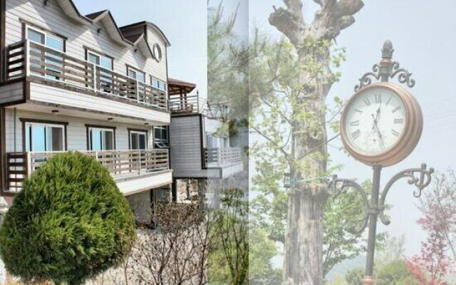 Daeboodo Pureun Noeul Pension