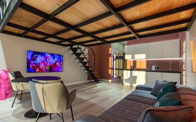 GOSH (Гош) на улице Малыгина