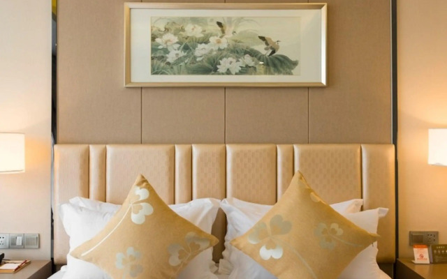 GreenTree Eastern Wuxi Xinwu District Jichang Road Hotel