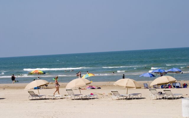 Peninsula Island Resort & Spa - Beach Front Property at South Padre Island