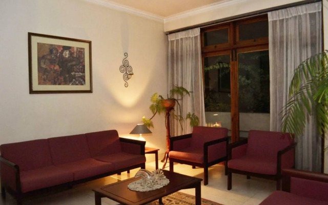 Villa 49