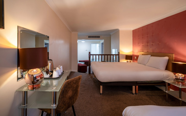Britannia Sachas Hotel