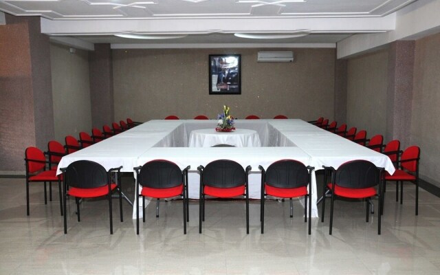 hotel al madina