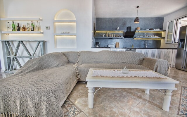 Krios Luxury Suites