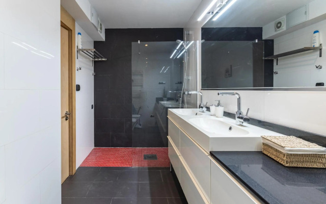 NEW! Lovely 3-Bedroom Loft in Bilbao