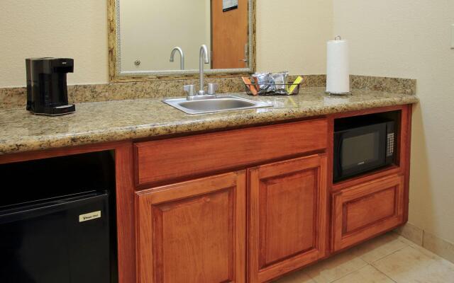 Hampton Inn & Suites Buffalo